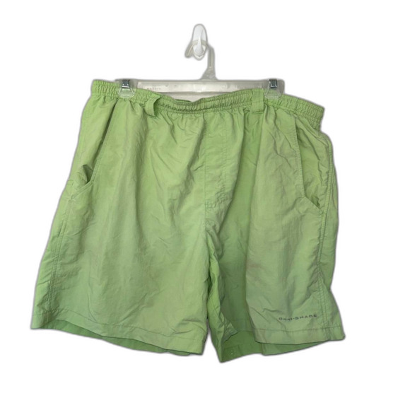 Columbia Men's Green Shorts‎ Size M Outdoor Active Summer Casual Water - Picture 1 of 3